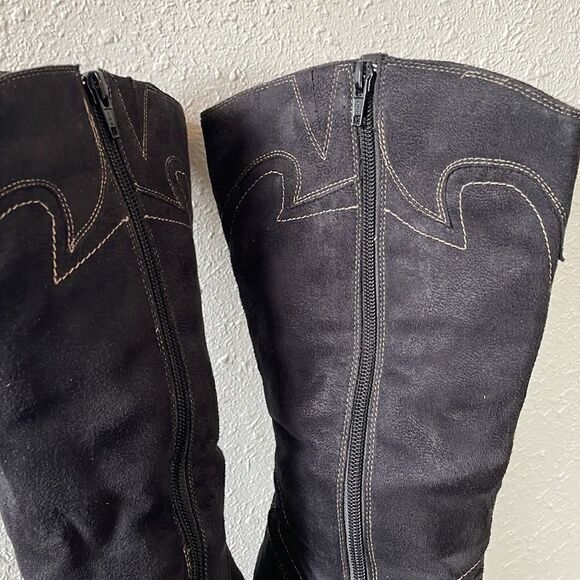 No Boundaries Black Heeled Boots Size 9.5 EUC - Picture 7 of 7